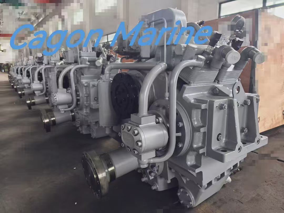 1500 lóerős nagy sebességű főmotor, V nagyszögű sebességváltó,